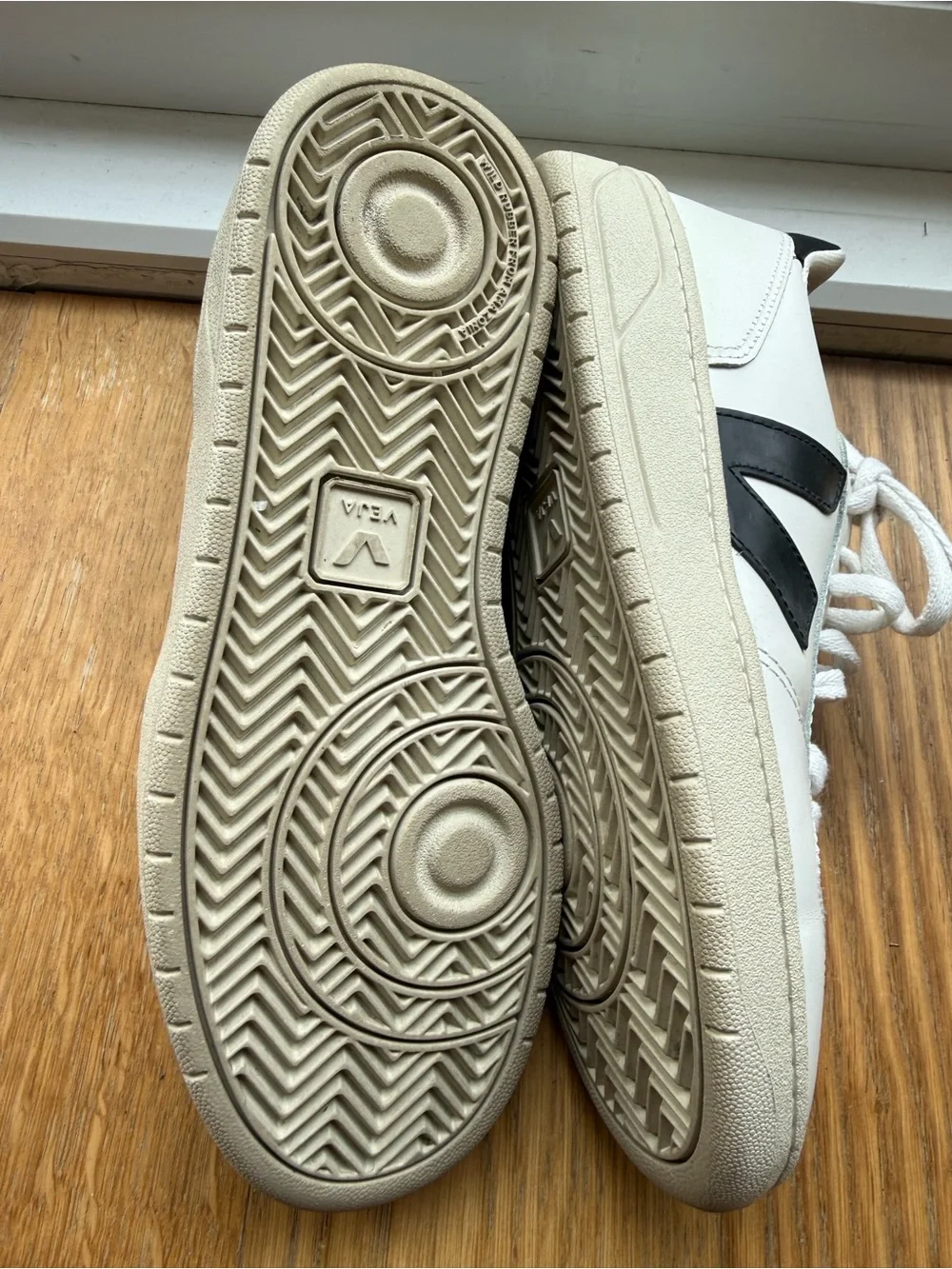 Veja Sneakers